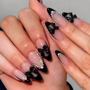 24pc Press On Nail Set from the Nail Bar 💅